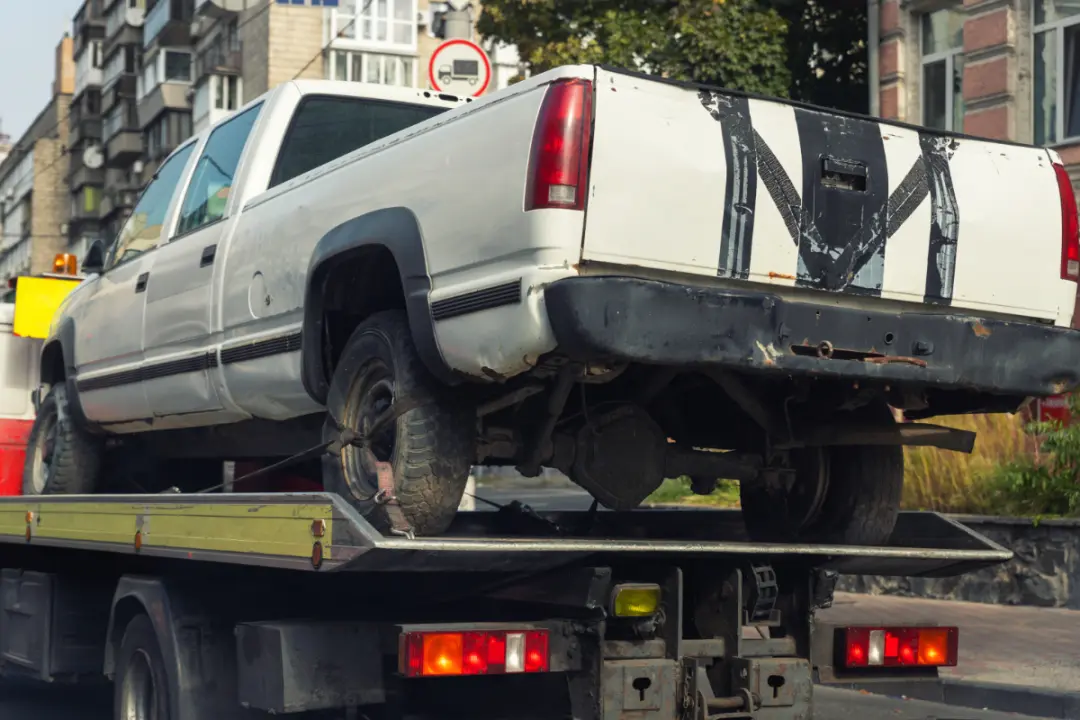 A Career as a Roadside Assistance Technician A Career as a Roadside Assistance Technician Image